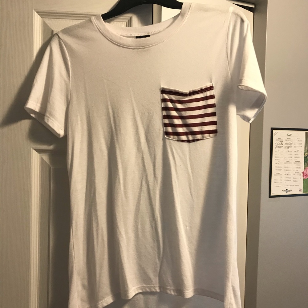 White T-Shirt with Maroon striped pocket